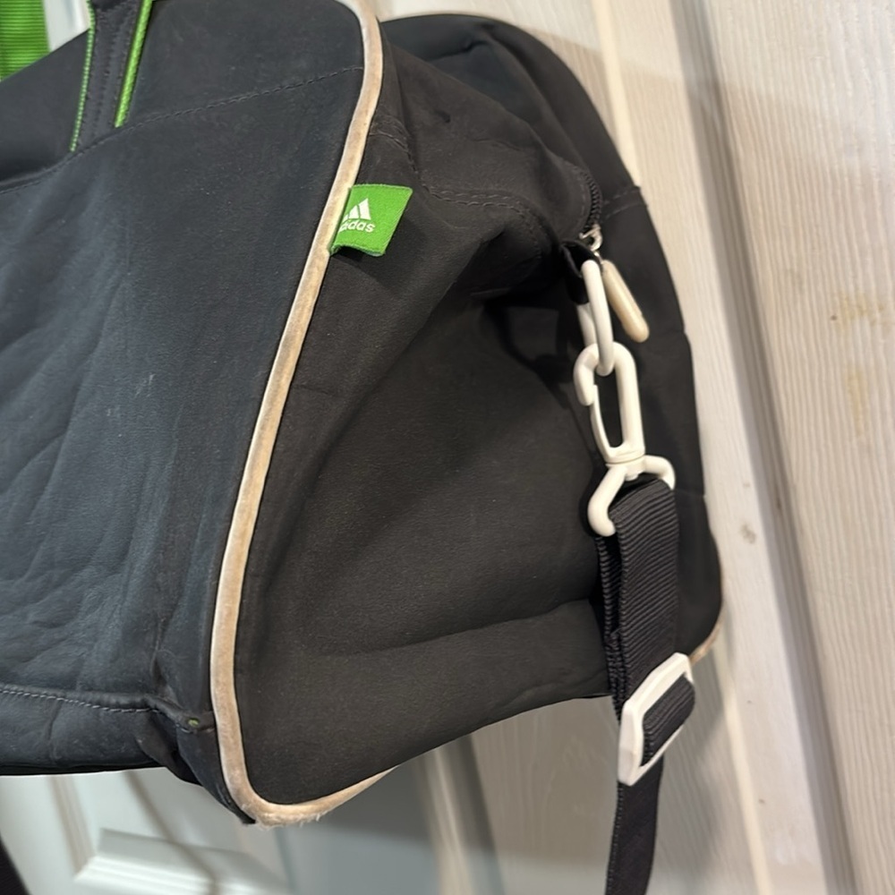 Rare adidas Squad 3-Stripe Duffel Bag Charcoal with Green Stripes - Picture 10 of 15